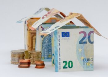 The ECB is likely to cut rates in 2024, but will this help Irish mortagage holders?